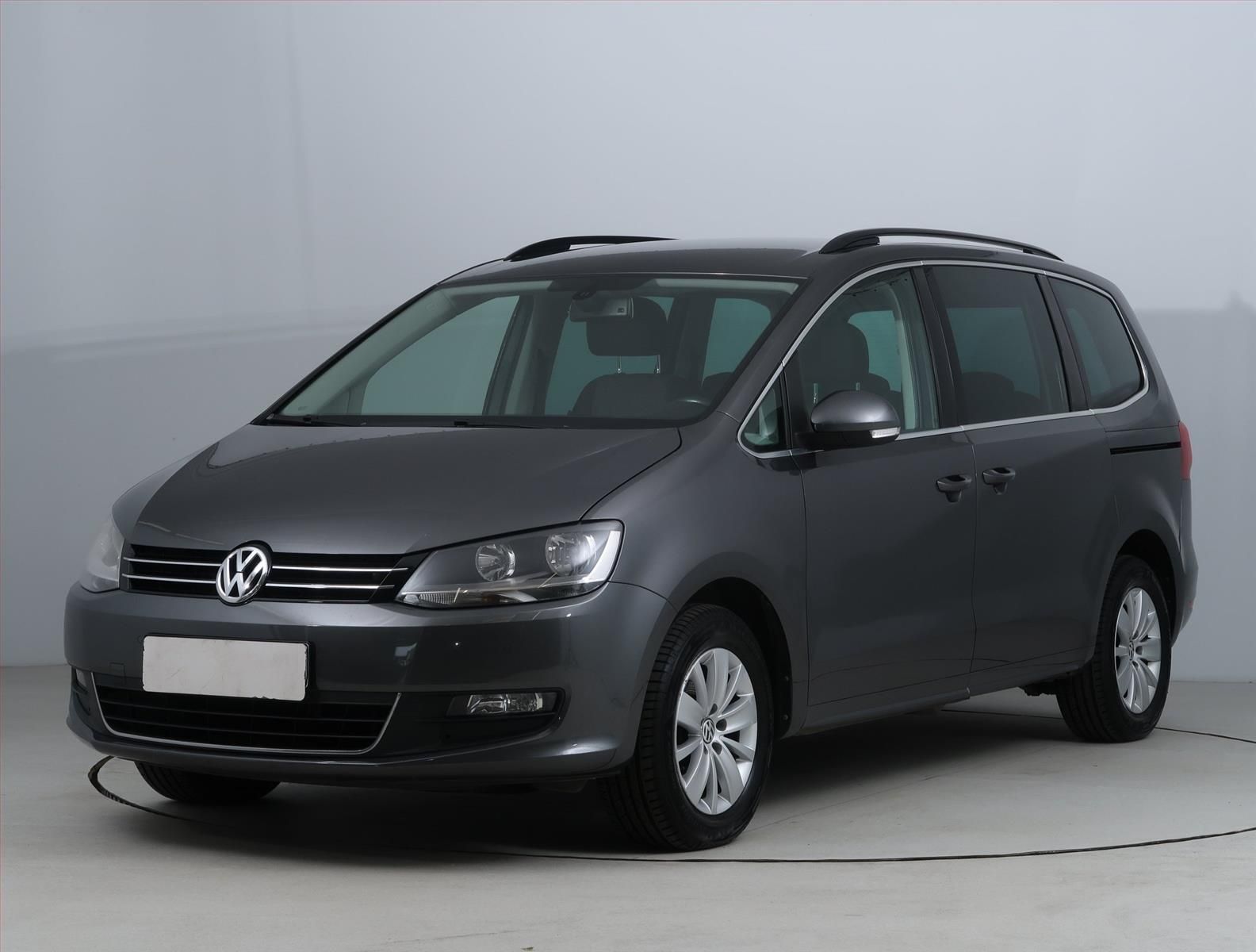 Volkswagen Sharan, 2.0 TDI, Navi - fotka 2
