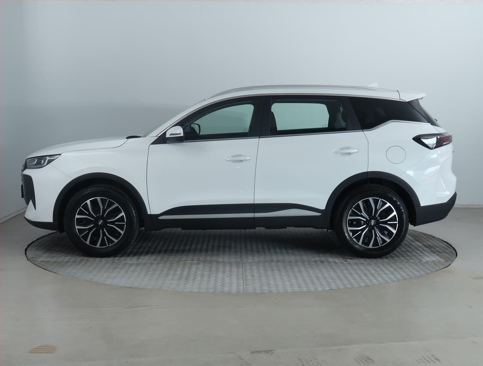 Chery Tiggo 7, 1.6 TGDI, Comfort, COMFORT - fotka 3