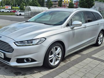 2.0 TDCi, Titanium, LED, xenon