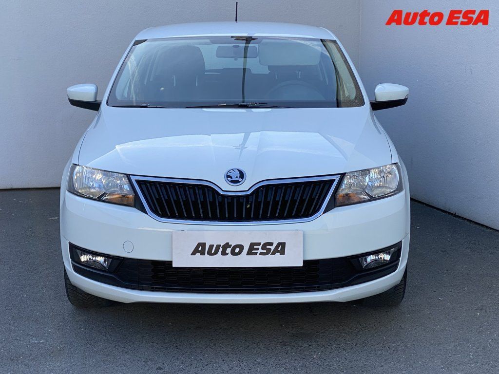 Škoda Rapid, 1.0 Tsi Spaceback - fotka 2