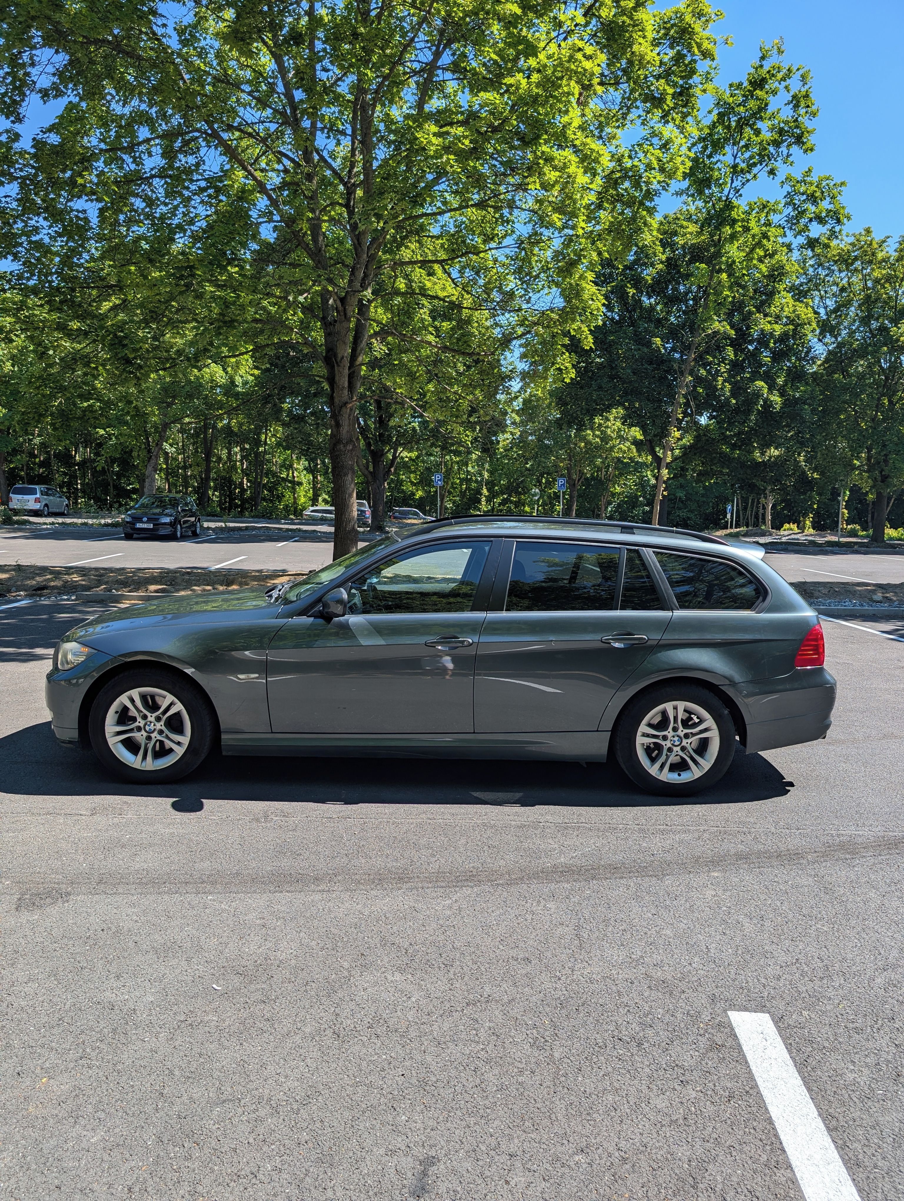 BMW Řada 3, BMW e91 118d 105kw - fotka 5