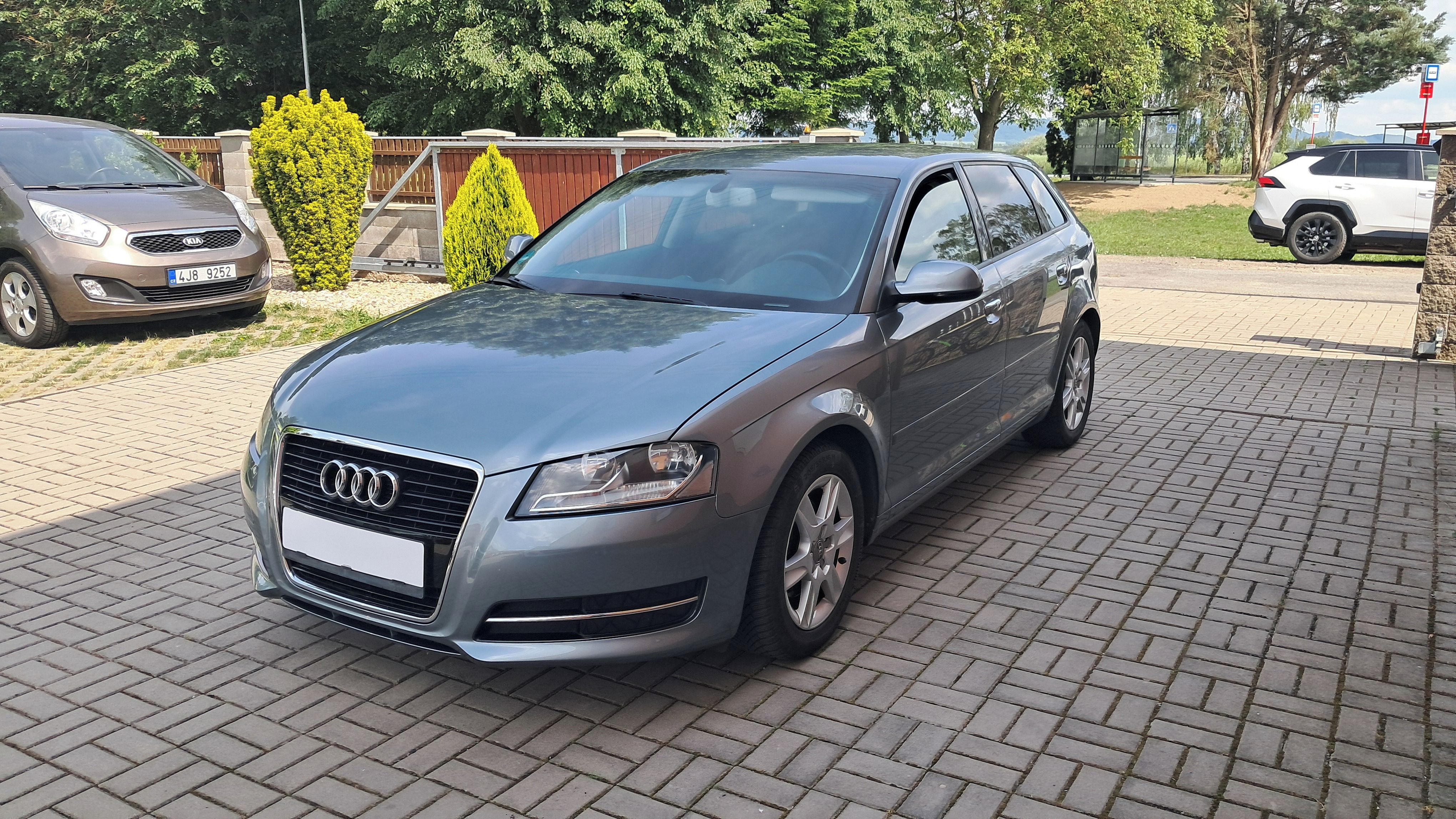 Audi A3, Sportback 1.4i / 92KW - fotka 6