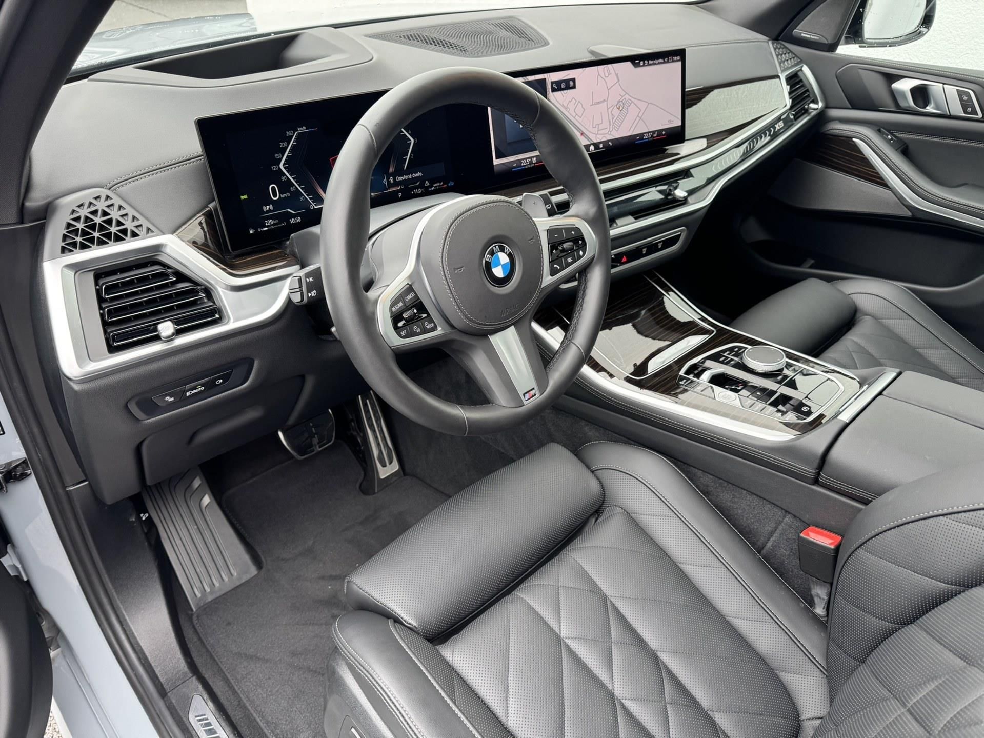 BMW X5, X5 xDrive30D Panorama - fotka 5