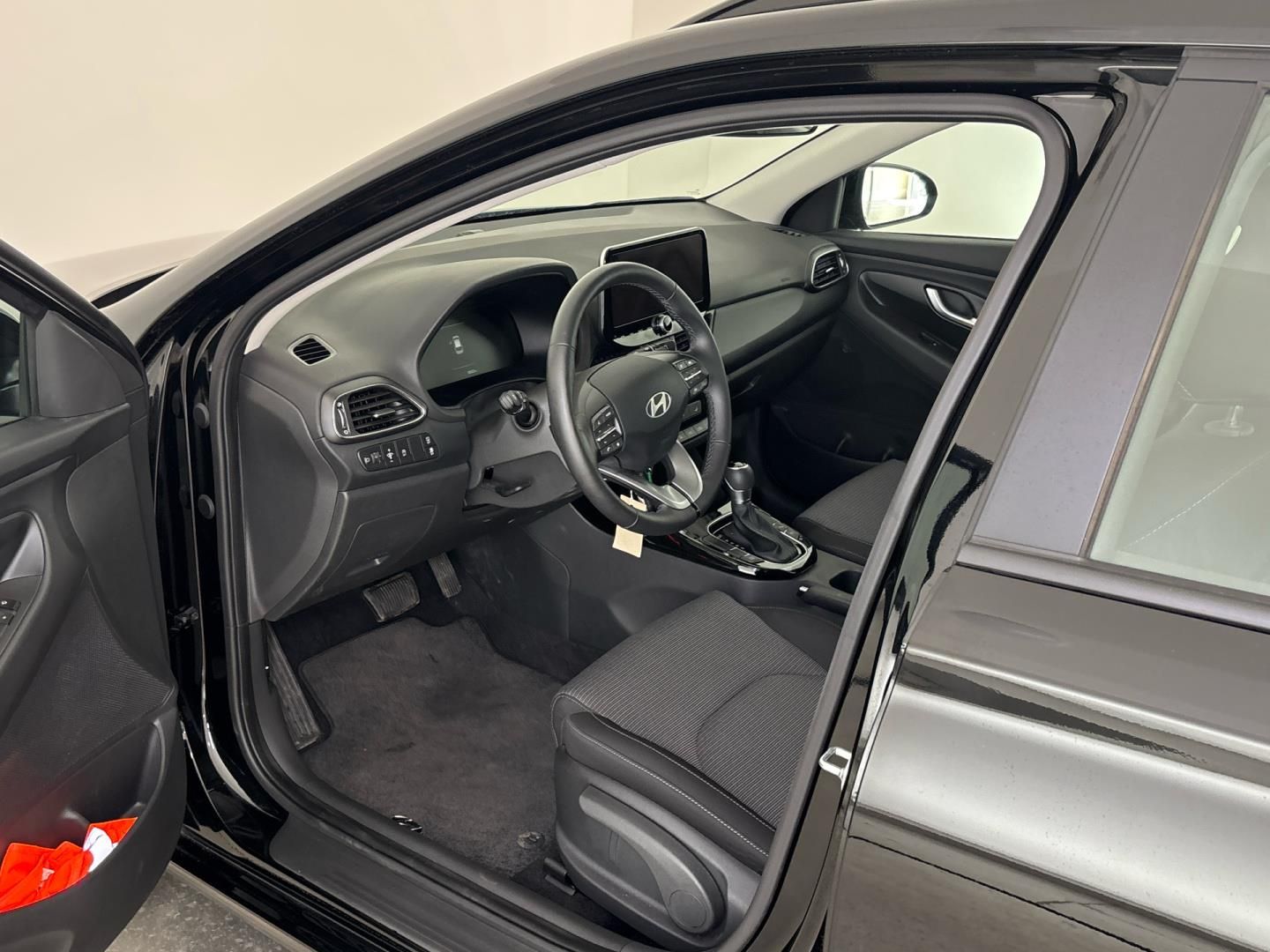 Hyundai i30, 1.5 T-GDI / 103 kW Smart DCT - fotka 6