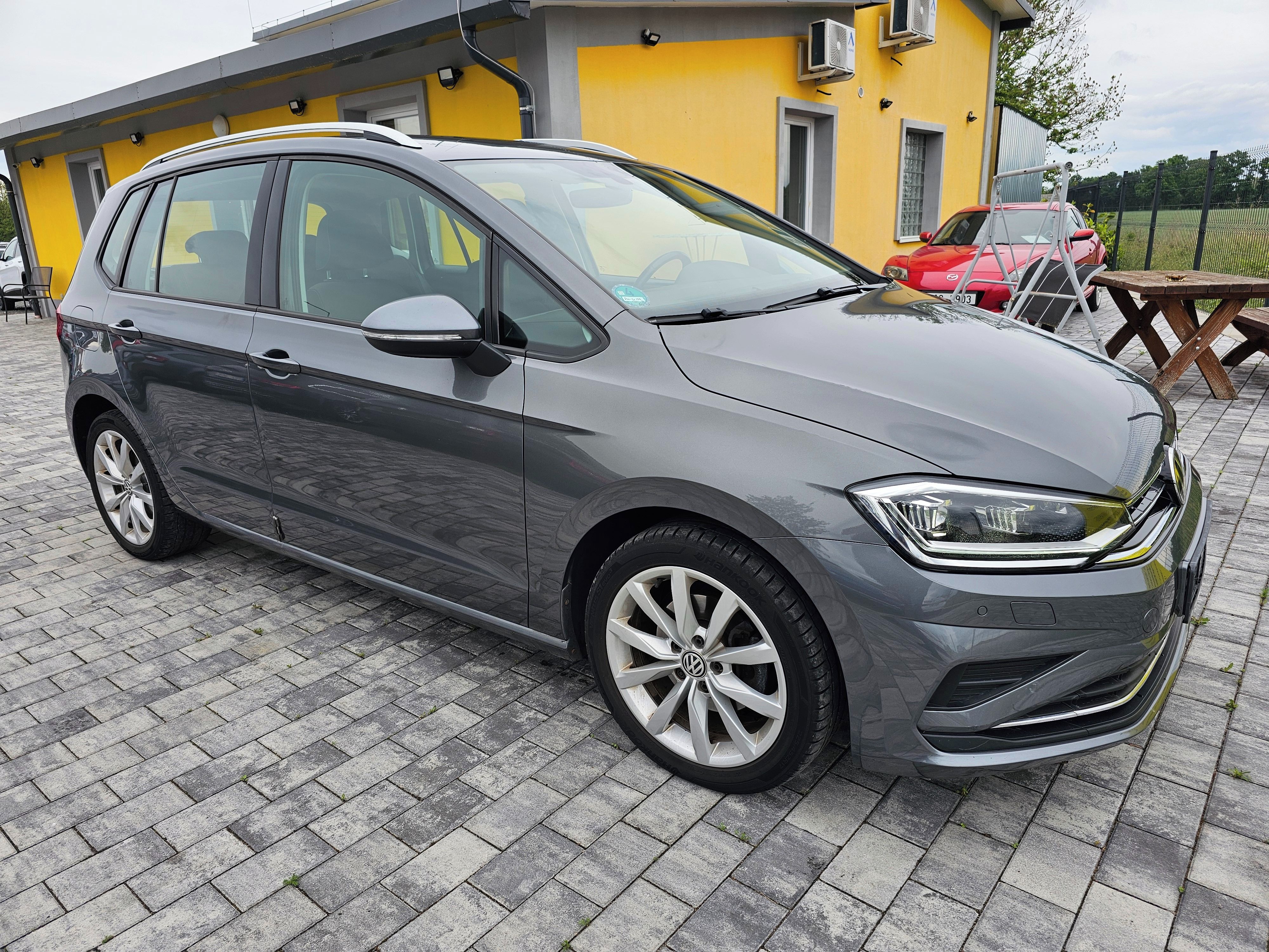 Volkswagen Golf Sportsvan, 1.5 TSI 96kw, 1 Majitel, Nehav - fotka 3