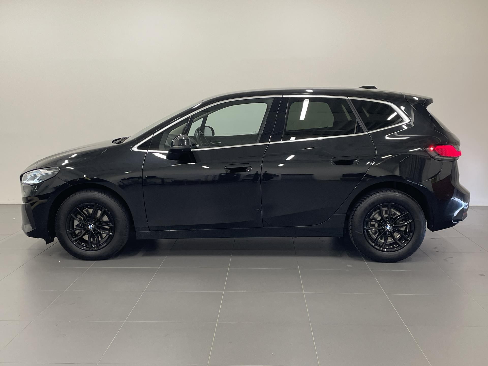 BMW Řada 2, 218i Active Tourer, 1. Majitel - fotka 3