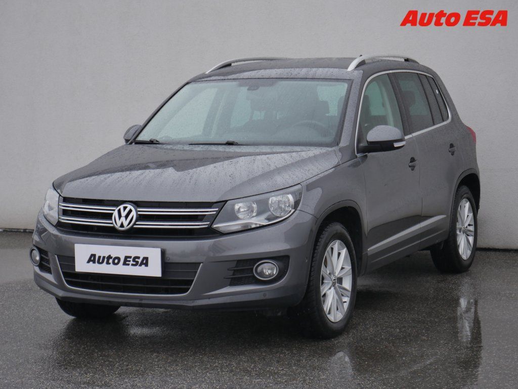 Volkswagen Tiguan, 2.0TDi 4x4,DSG,park.asist - fotka 3
