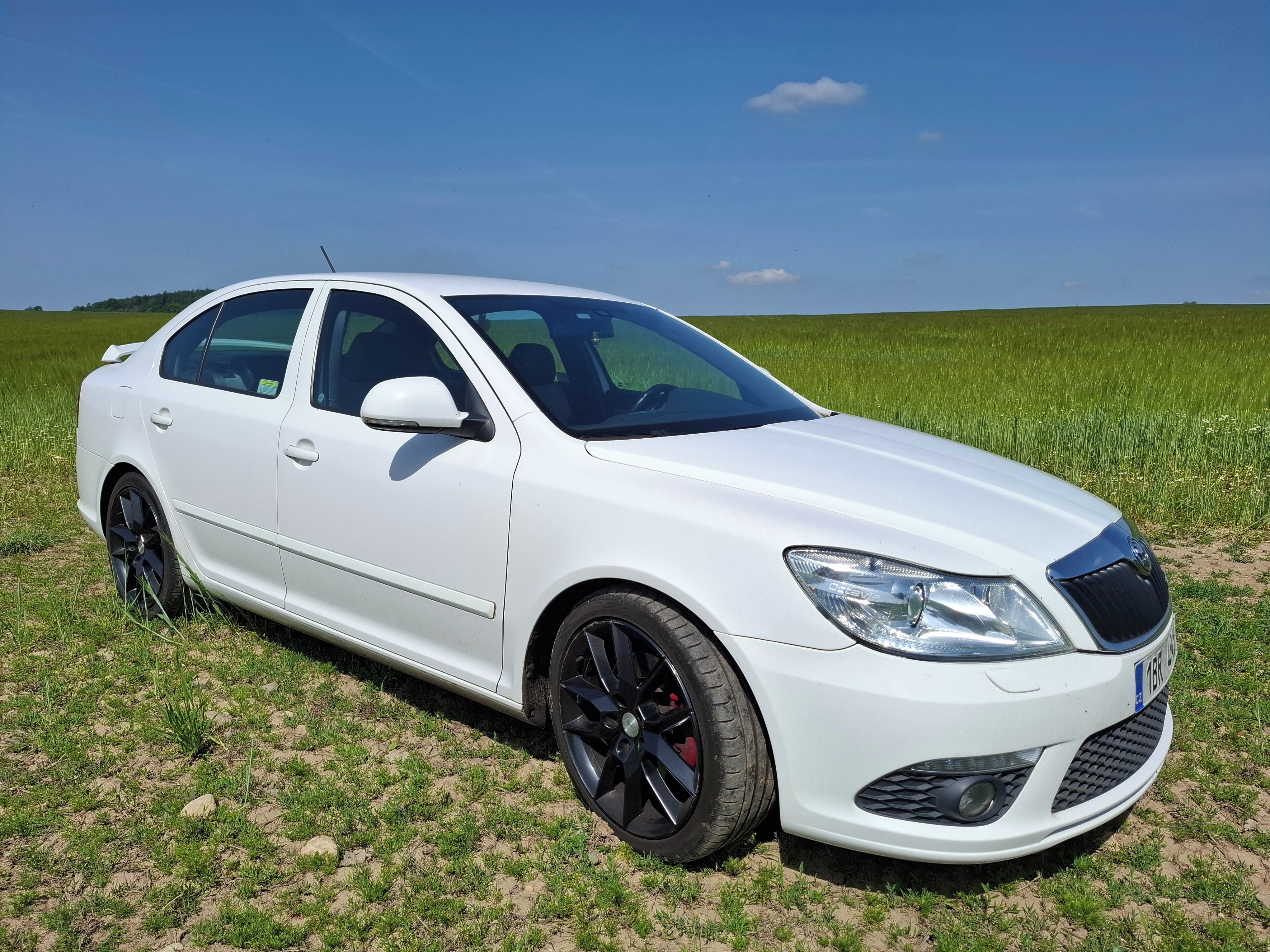 Škoda Octavia, 1.9 TDI, RS po facelift - fotka 6
