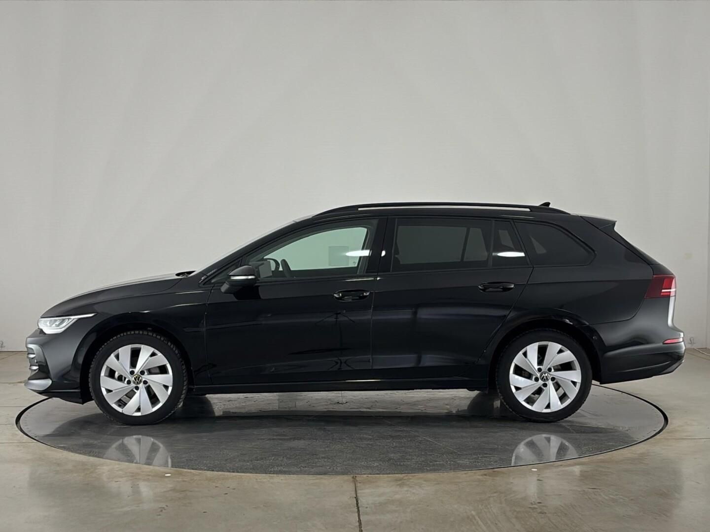 Volkswagen Golf, 1.5 TSI / 85 kW People - fotka 3