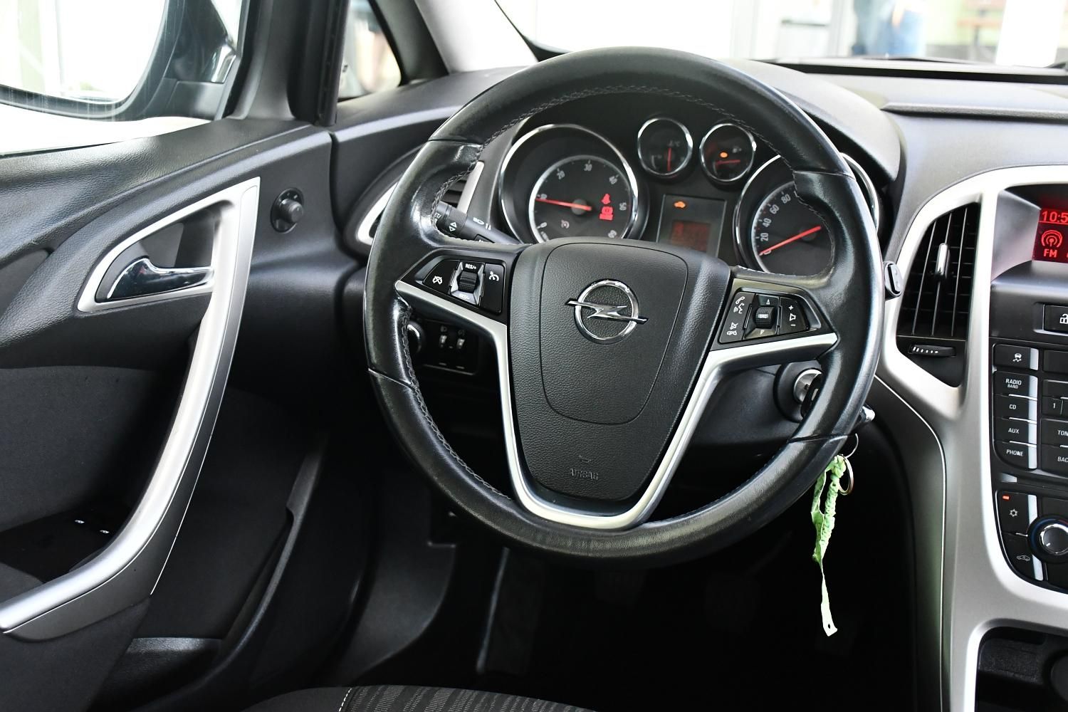 Opel Astra, 1.7CDTi SPORTS TOURER - fotka 6