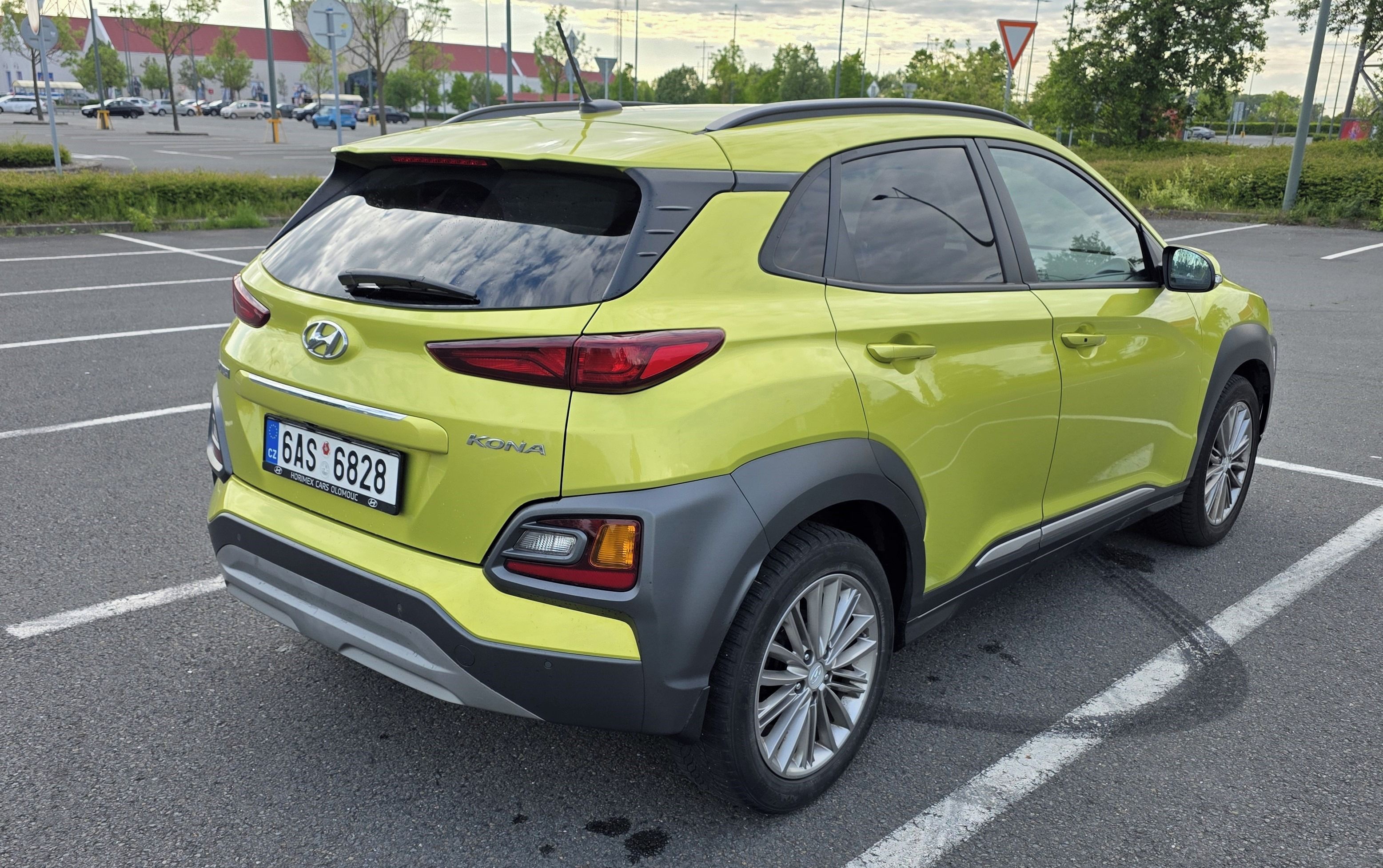 Hyundai Kona, 1.0 TGD-I Style - fotka 3