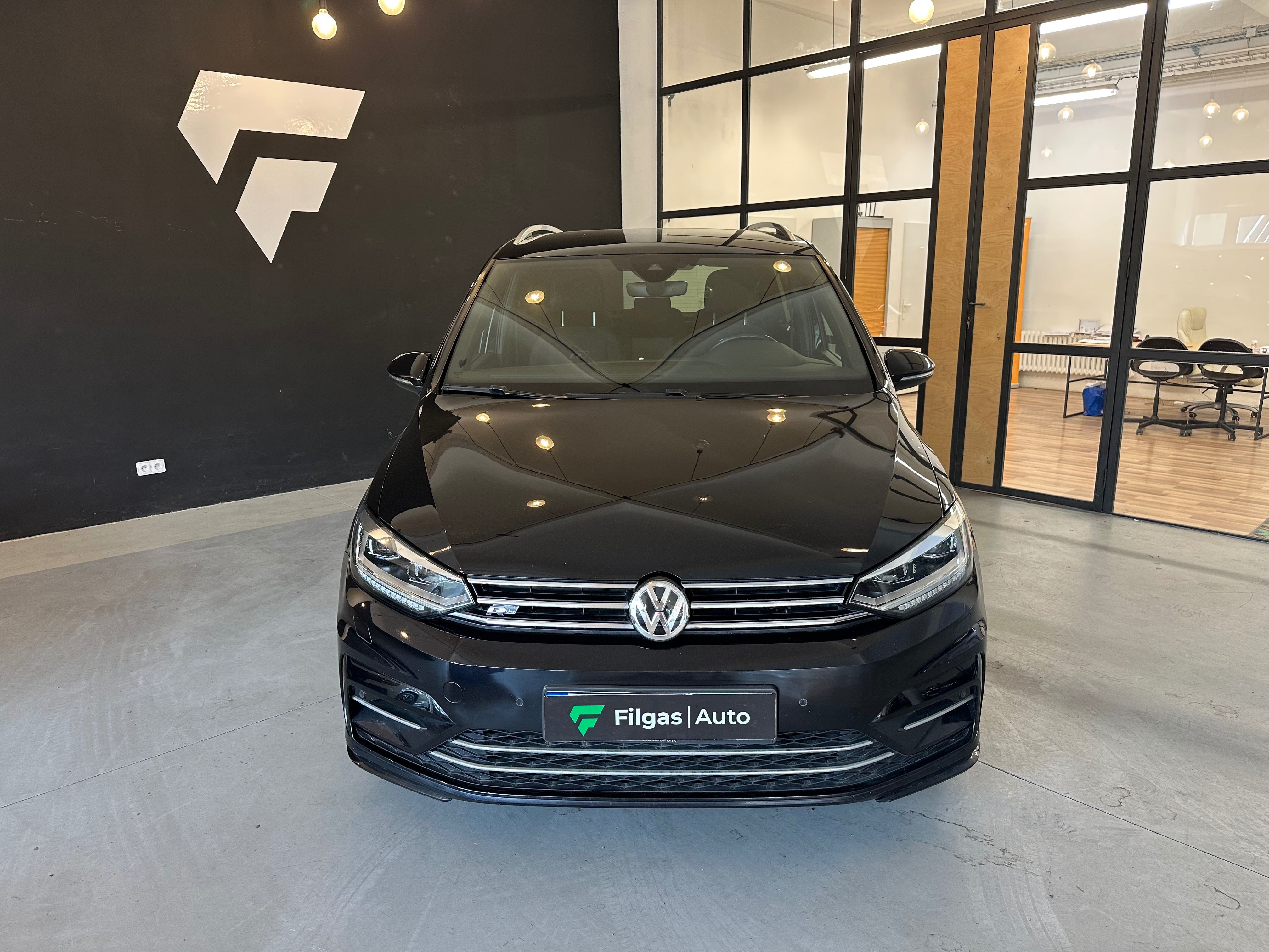Volkswagen Touran, R-LINE 2.0TDI 110KW DSG WEBAST - fotka 5
