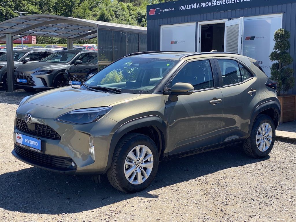 Toyota Yaris Cross, 1.5HEV, ČR-1m, Comfort, DPH - fotka 4