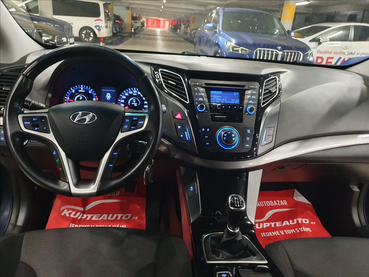 Hyundai i40, 1,7 CRDi 100kW  Experience - fotka 6