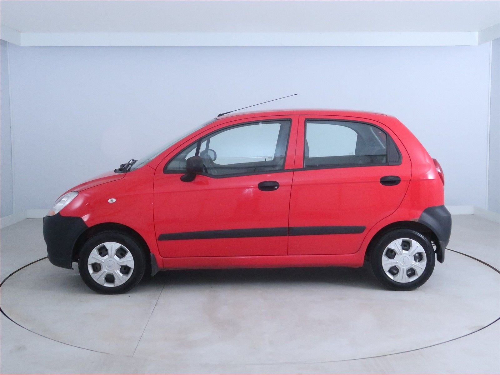 Chevrolet Spark, 0.8i, po STK, rezervace - fotka 3