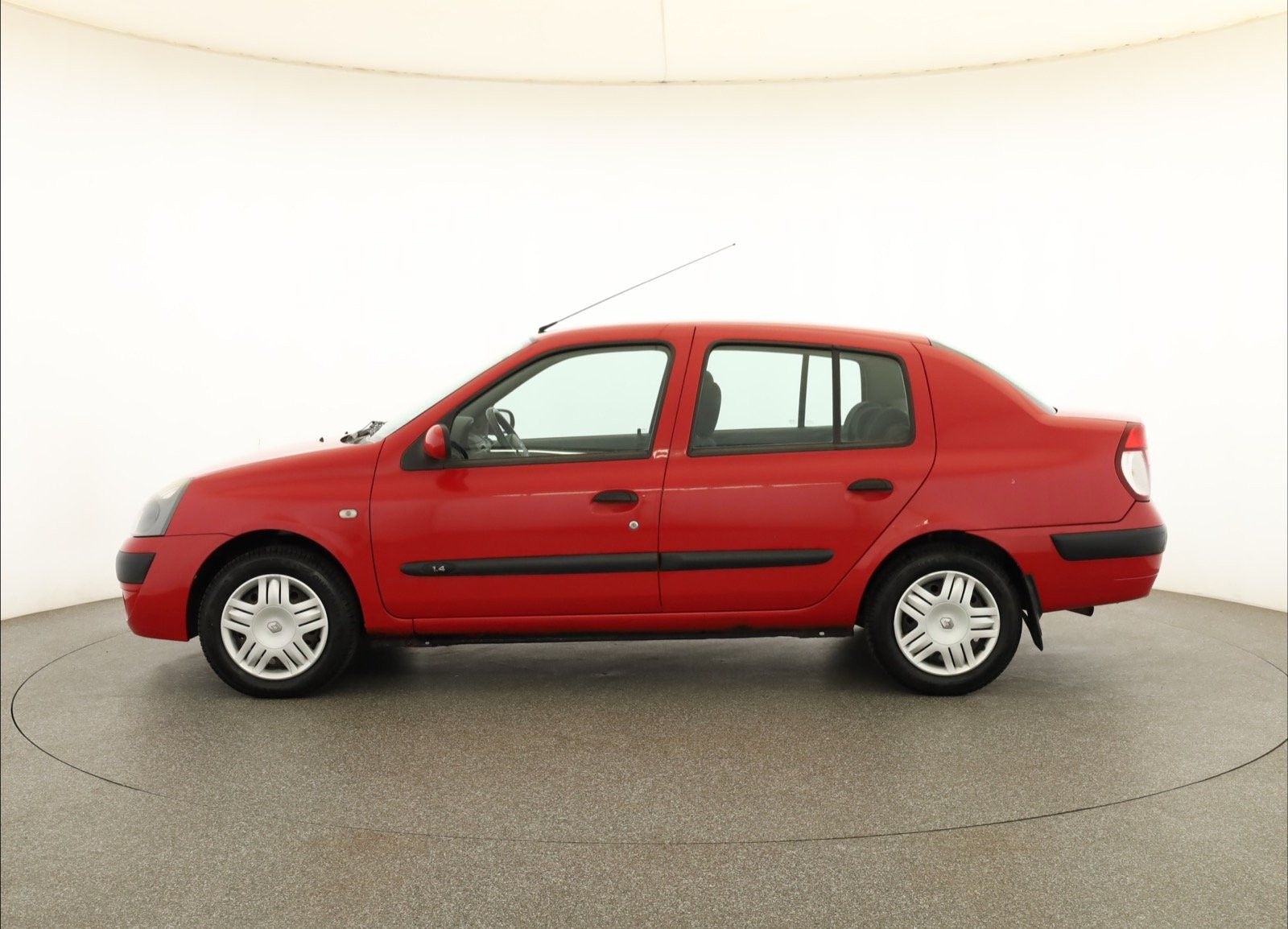 Renault Thalia, 1.4, Serv.kniha - fotka 3