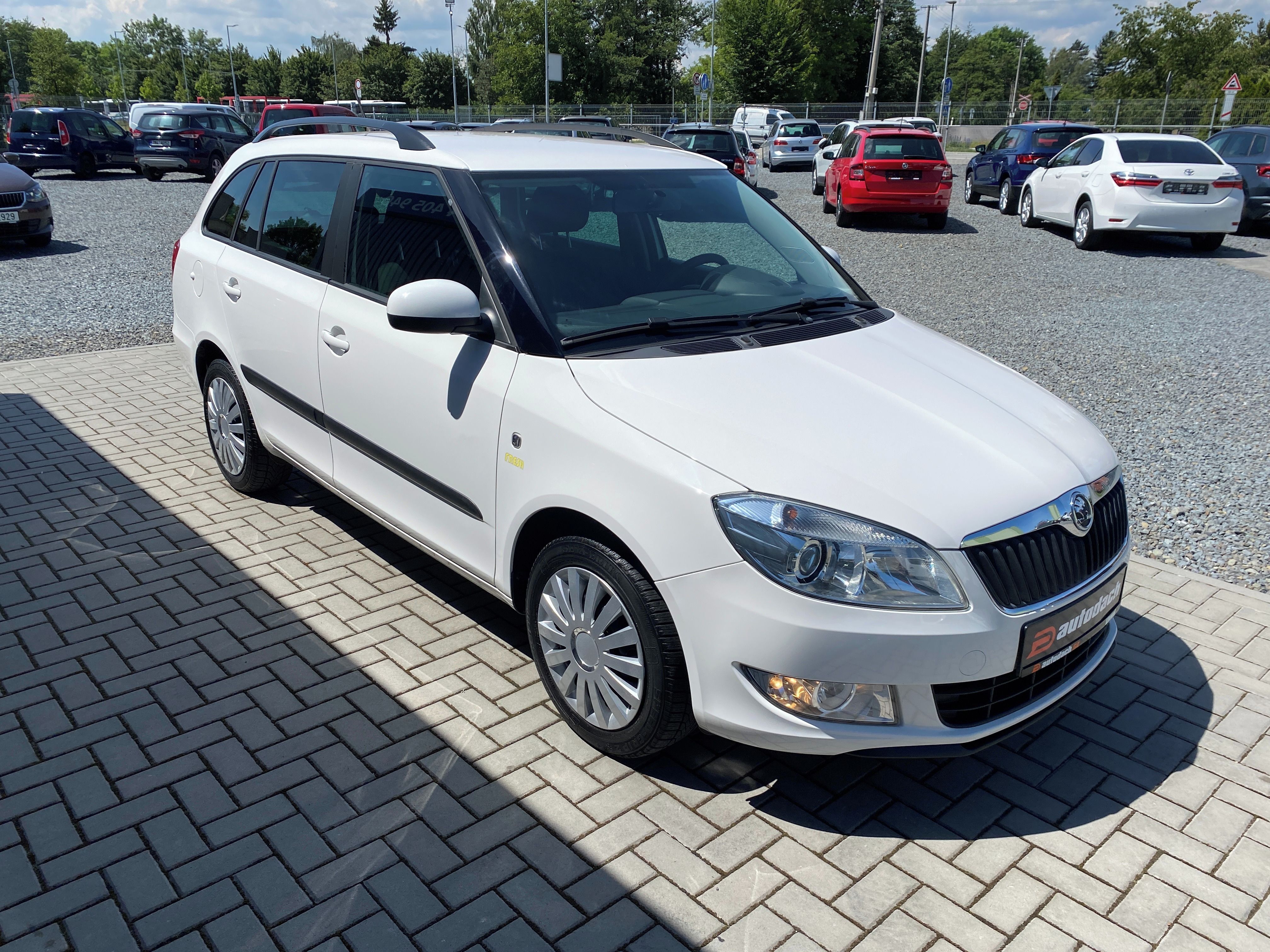 Škoda Fabia, 1.2 TSI 63kW-CLIMATRONIC-TAŽNÉ - fotka 6