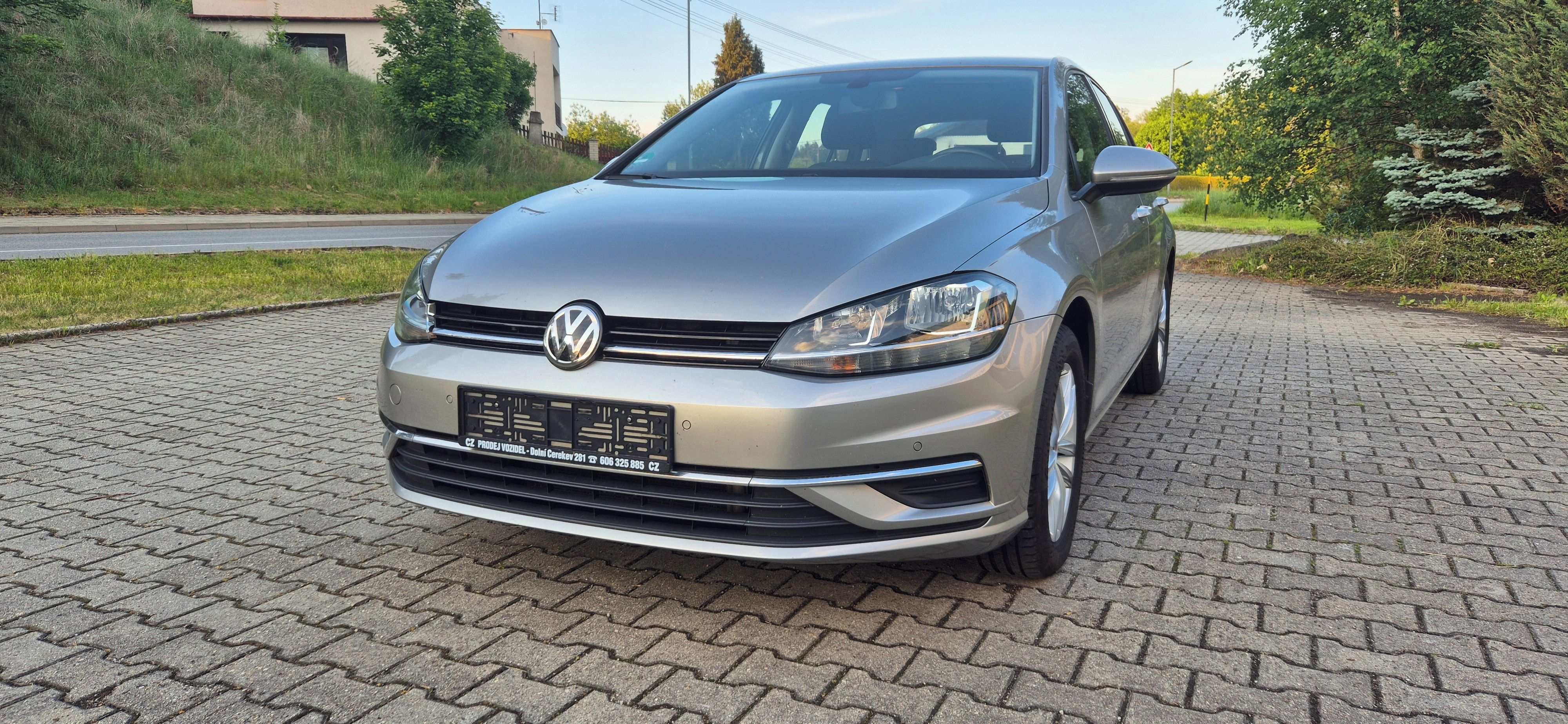 Volkswagen Golf - fotka 3