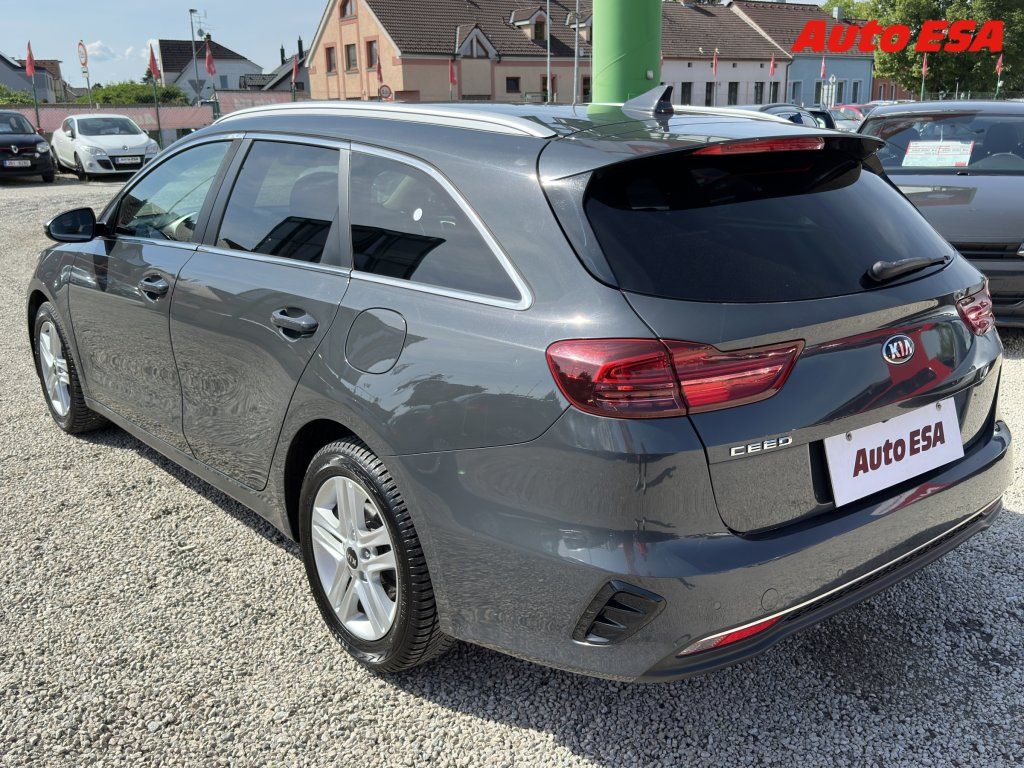 Kia Cee´d, 1.4T-GDi,ČR - fotka 6