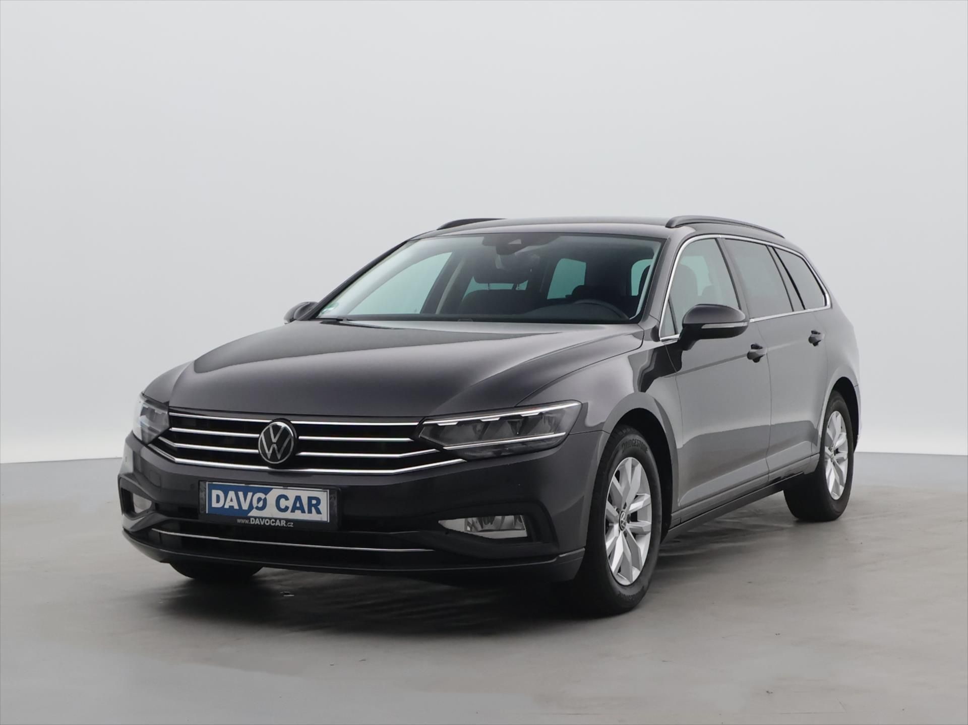 Volkswagen Passat, 2,0 TDI 110kW DSG Virtual DPH - fotka 3