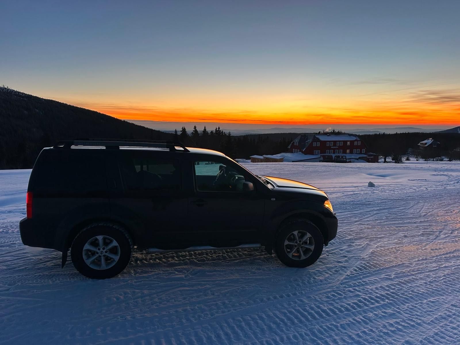Nissan Pathfinder - fotka 2