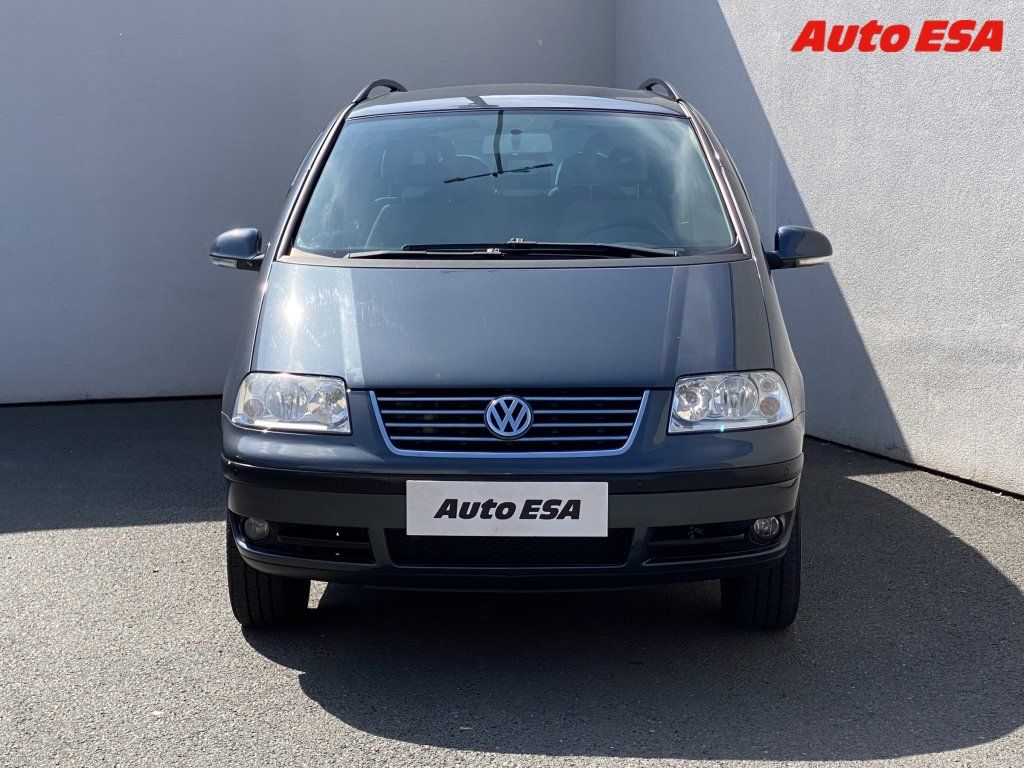 Volkswagen Sharan, 2.0i - fotka 2