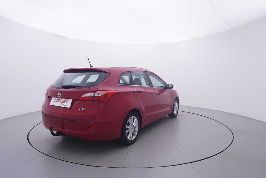 Hyundai i30, 1.6 T-GDI 99 kW - fotka 5