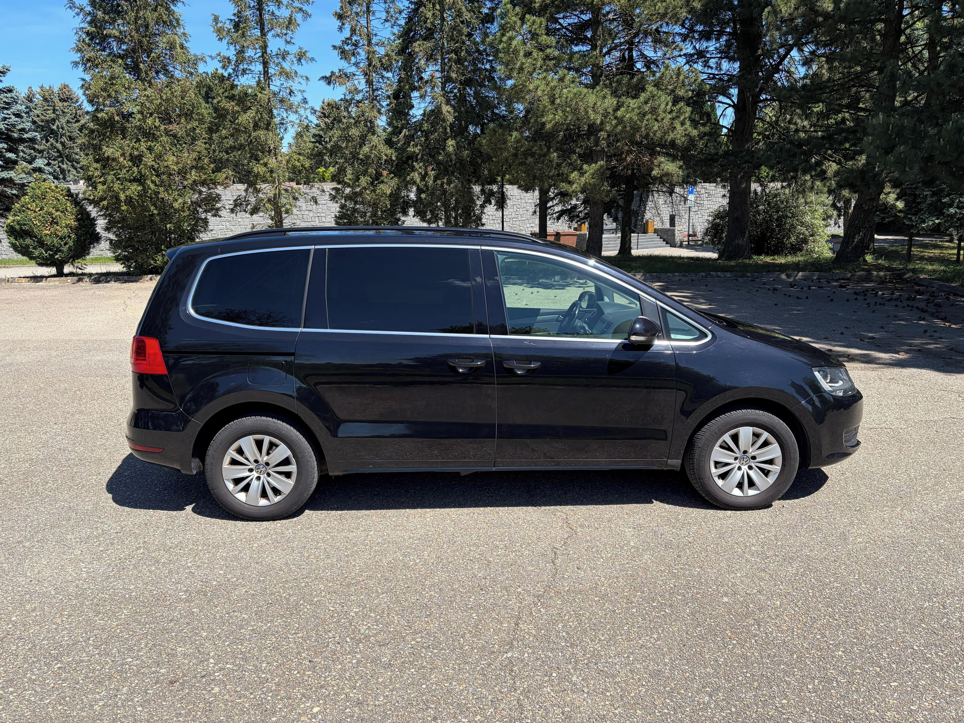 Volkswagen Sharan, 2.0TDI 103kW 4x4 7 sedadel ALU - fotka 6
