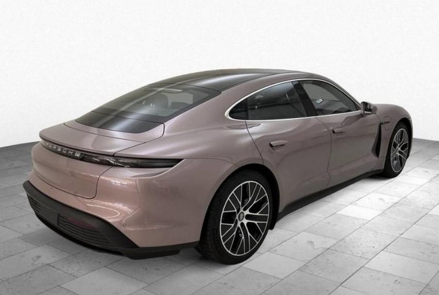 Porsche Taycan, Performancebatterie Plus - fotka 5