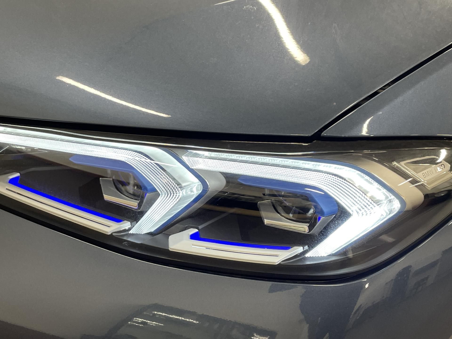 BMW Řada 3, 320d xDrive Touring Tažné 360 - fotka 5