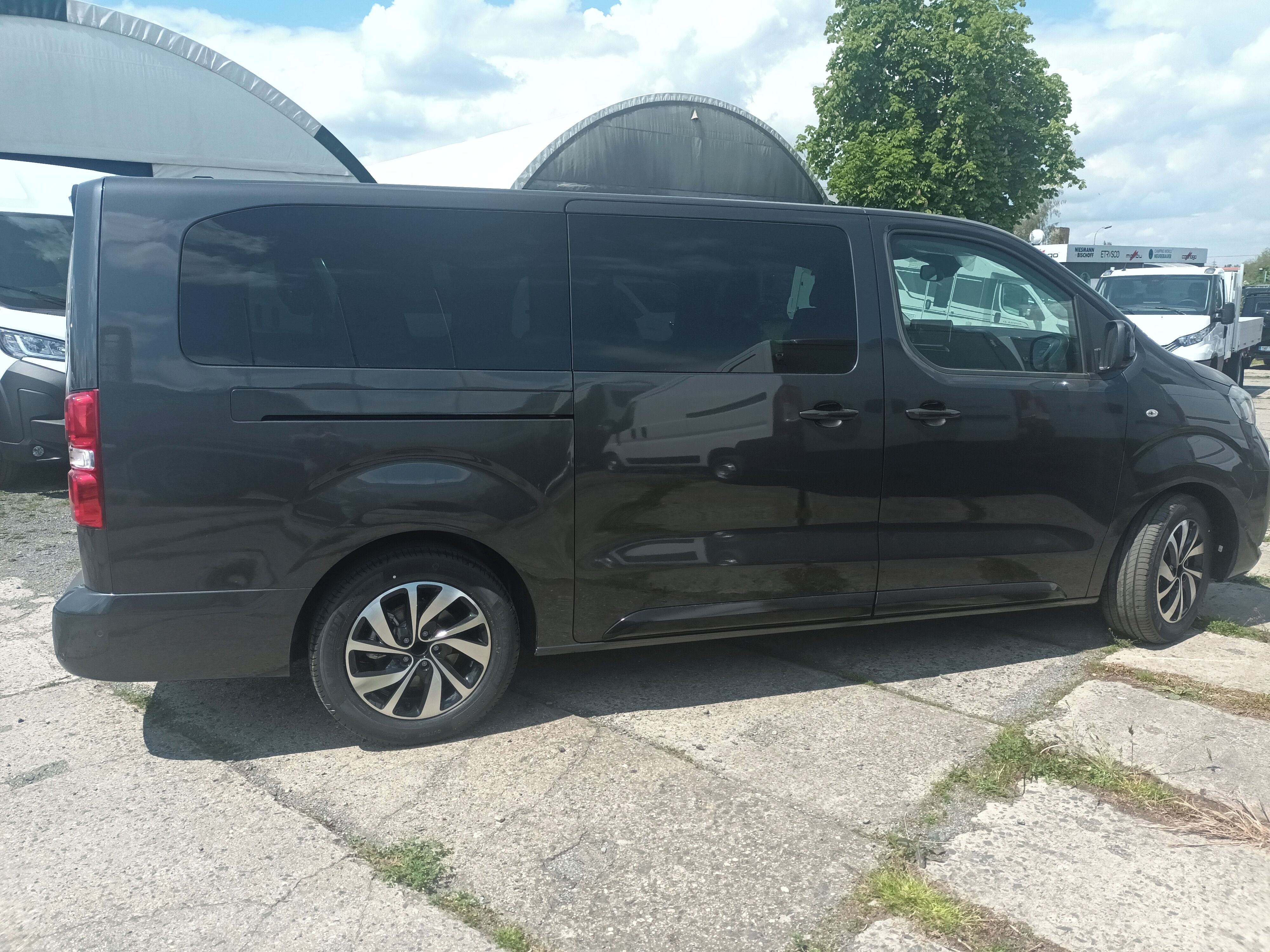 Fiat Ulysse, 2.2 MTJ-EVO 180k 8AT _L3_ICON - fotka 3
