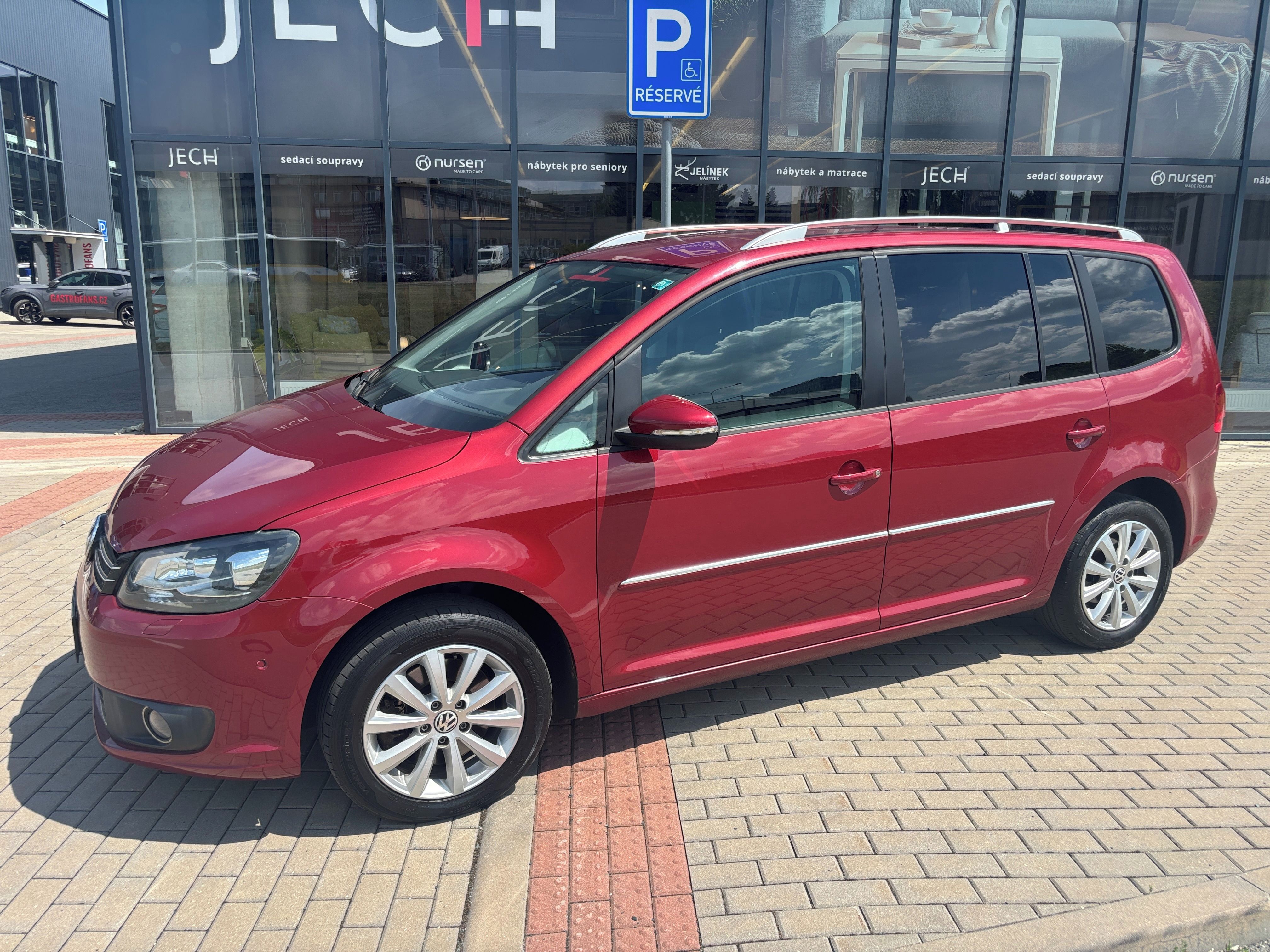 Volkswagen Touran, 2.0 TDi 125kW 7Míst Webasto