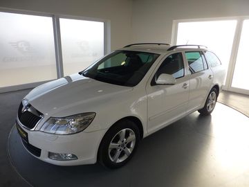 2,0TDI*VYHŘ.S**ALU**XENON**4X4