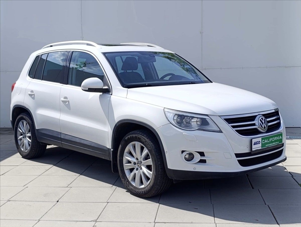 Volkswagen Tiguan, 2,0 TDi DSG 4Motion Navi Tažné - fotka 5