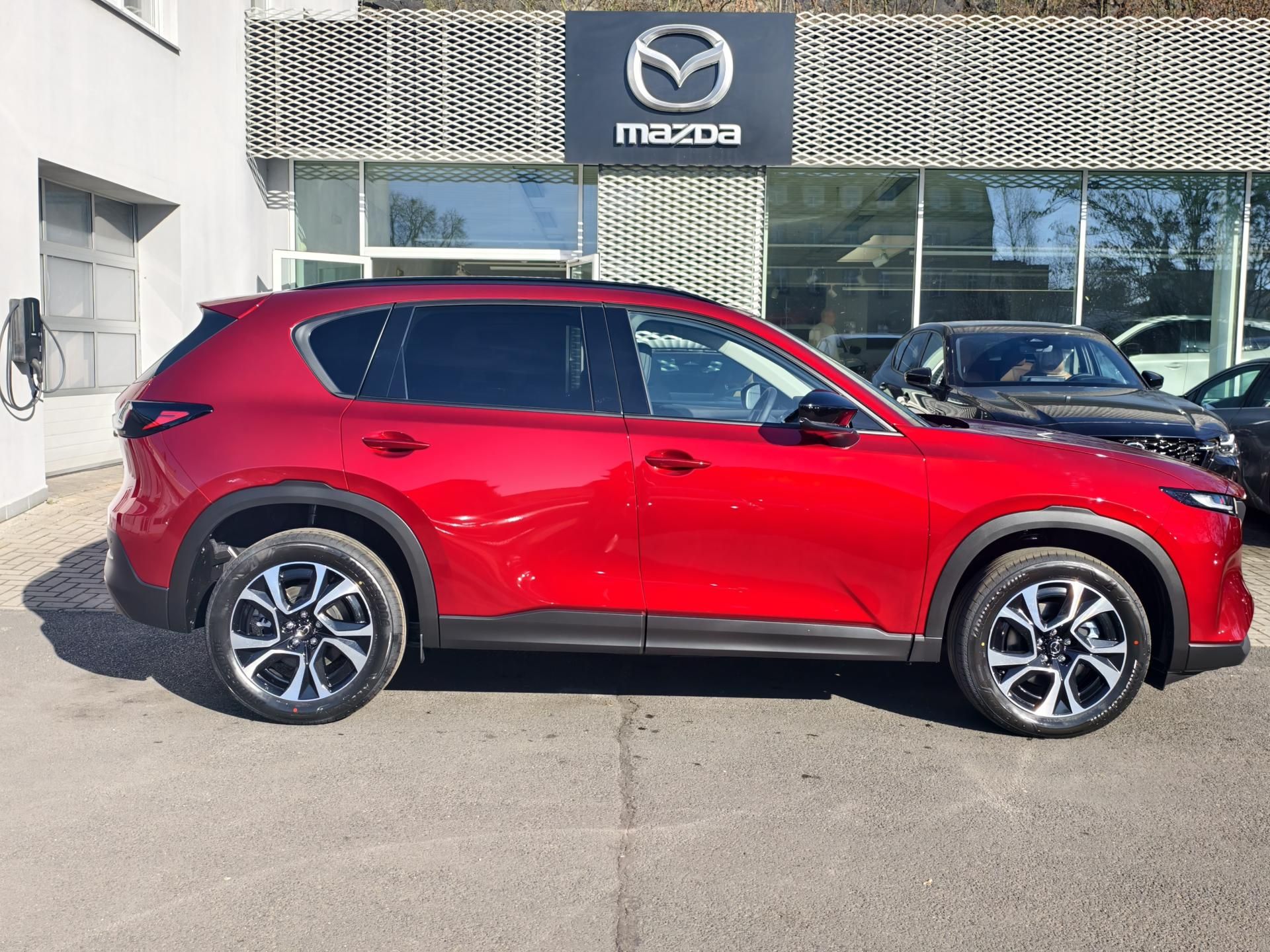Mazda CX-5, 2.5i EXCLUSIVE-LINE 4x4AWD - fotka 4