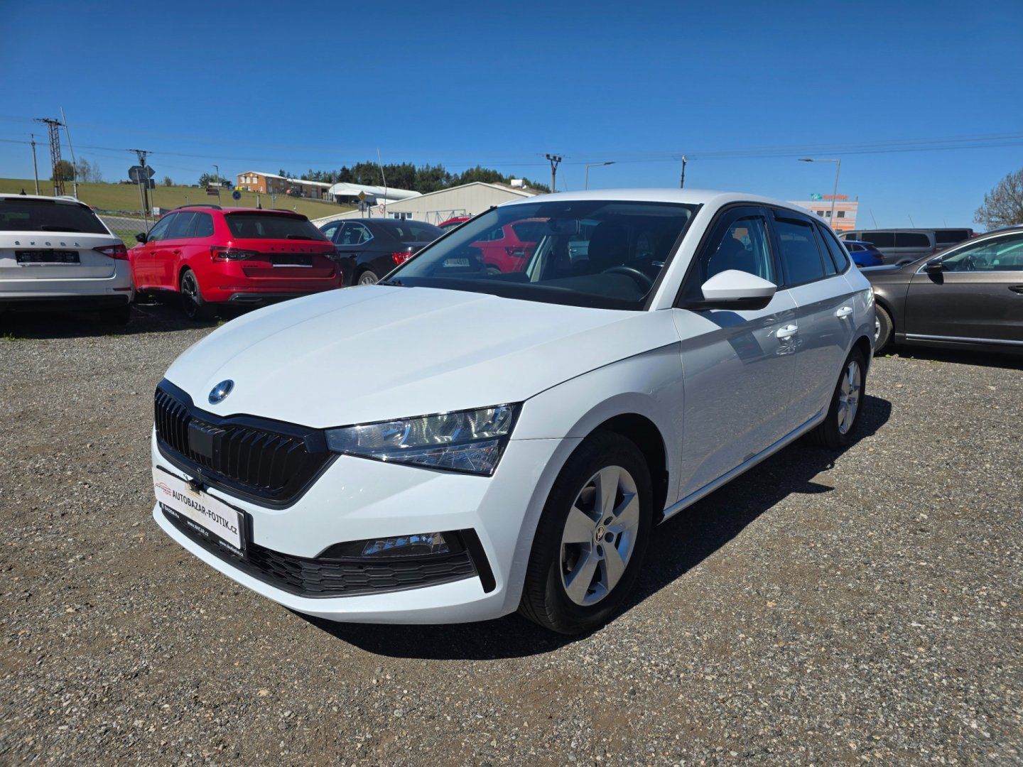 Škoda Scala, 1.0 TSi Ambiente, garance km - fotka 3