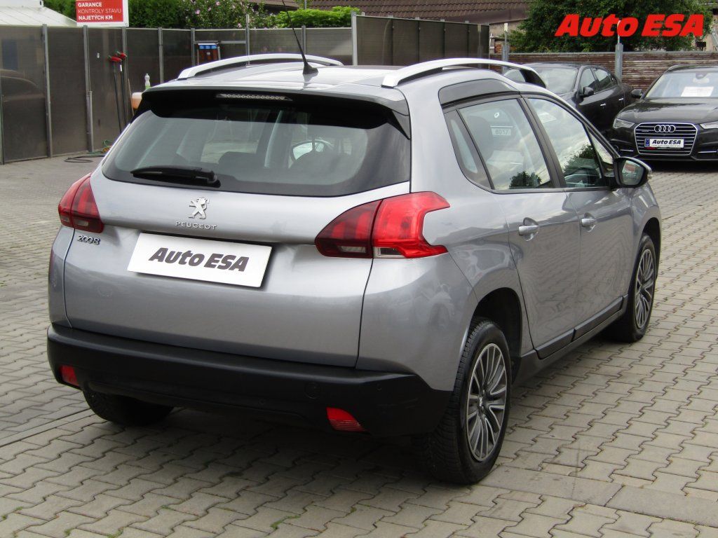 Peugeot 2008, 1.6 HDi,ČR,Navi - fotka 4