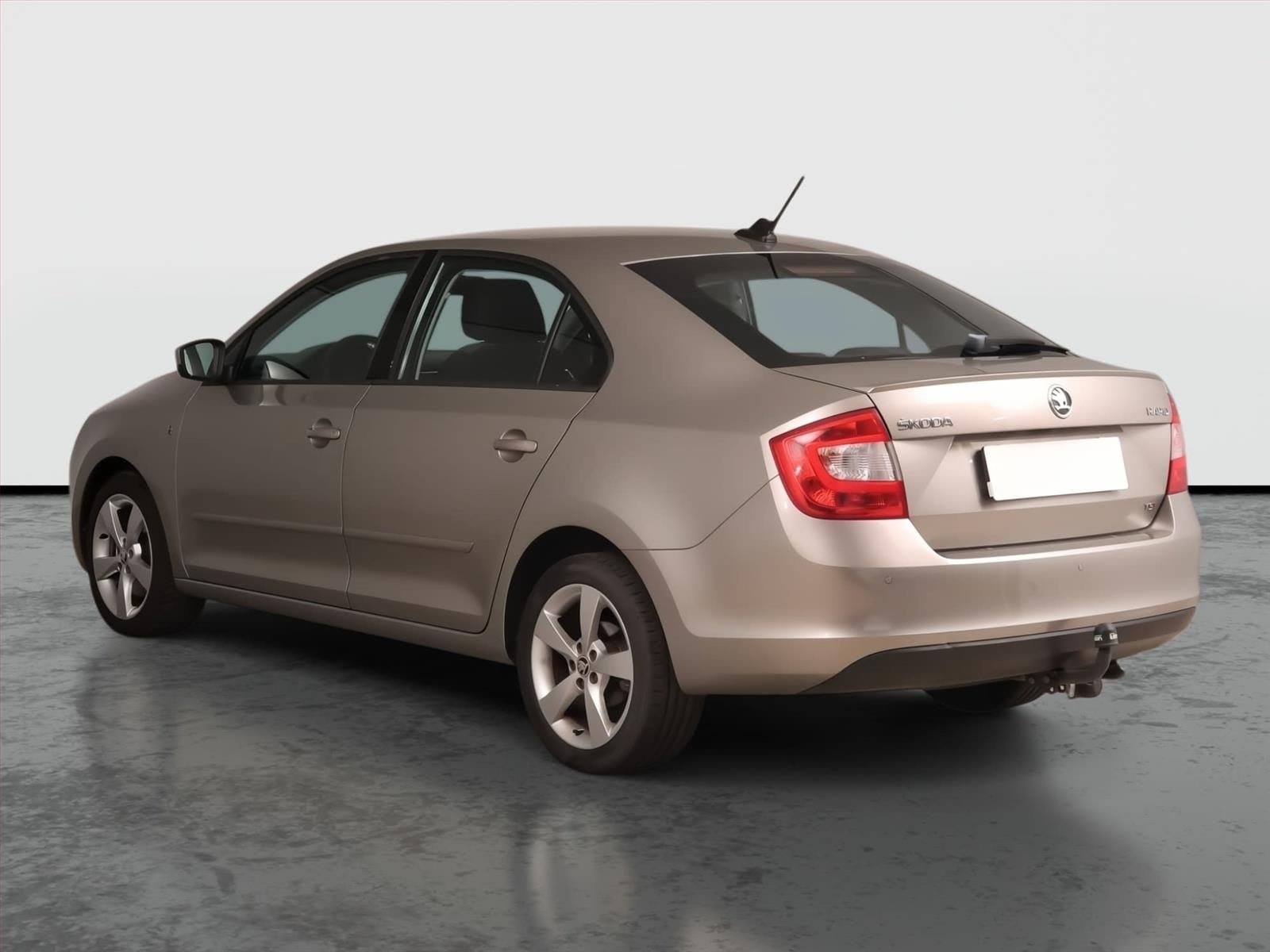 Škoda Rapid, 1.4 TSI, Elegance, Automat - fotka 4