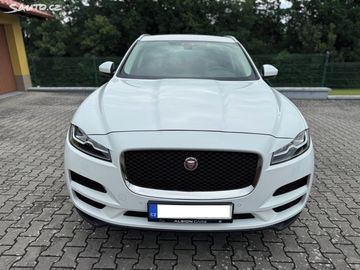 Jaguar F-pace 2.0D Prestige