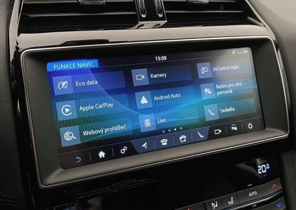 Jaguar F-Pace, Jaguar F-pace 2.0D Prestige - fotka 6