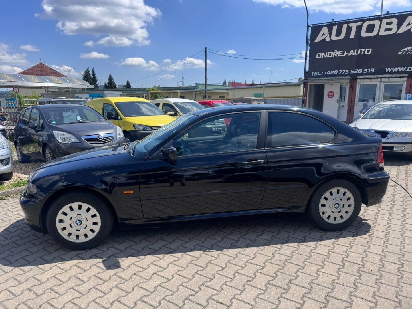 BMW Řada 3, 1,8i 105 KW N46 NOVÁ STK - fotka 3