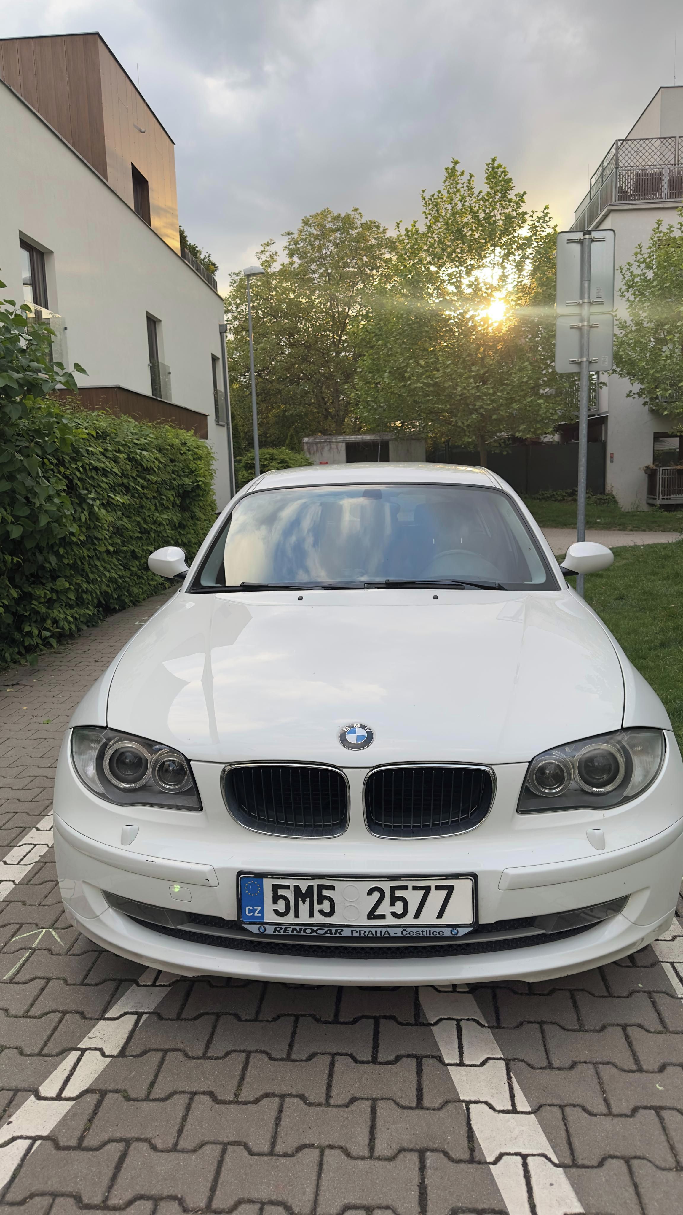 BMW Řada 1, BMW 116i (E87) | 85 kW | 2008