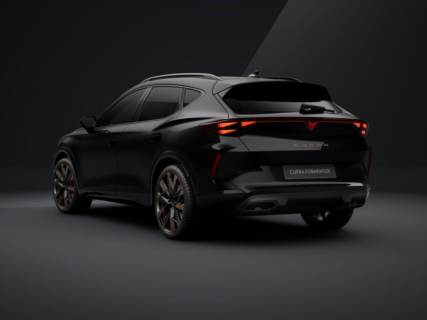 Cupra Formentor, 1,5 eTSI 110 kW - fotka 4
