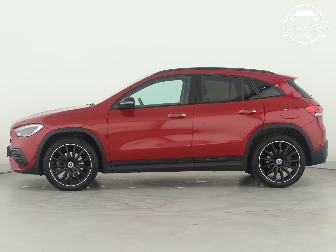 Mercedes-Benz GLA, 250e  AMG-Line* - fotka 6
