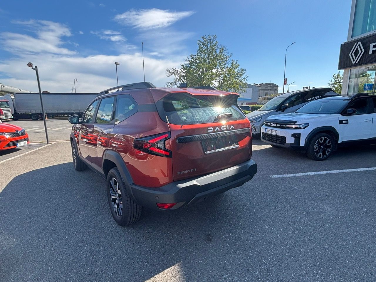 Dacia Bigster, Journey mild hybrid-G 140 - fotka 3