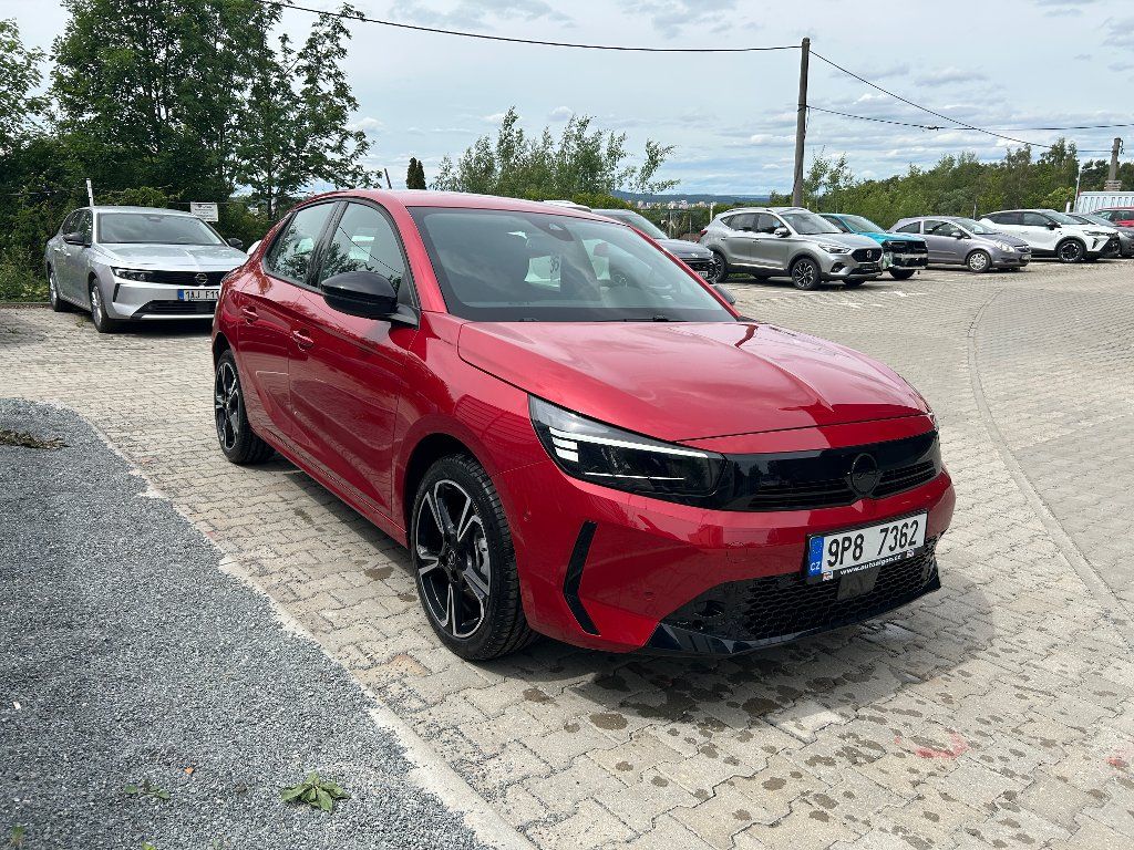 Opel Corsa, GS 1,2 Turbo 74kW 8AT - fotka 5