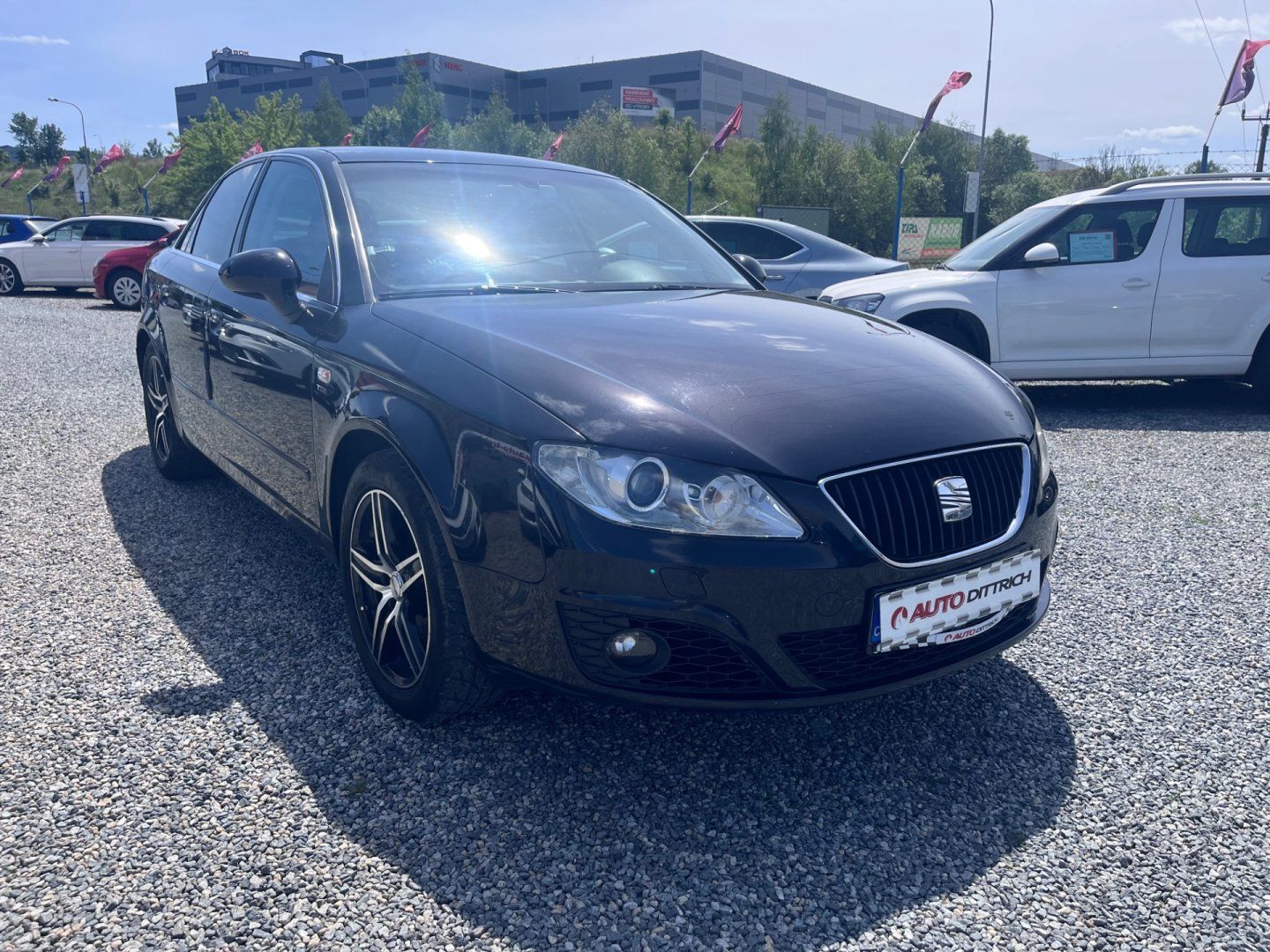 Seat Exeo, 2.0 TDi STYLE - fotka 4