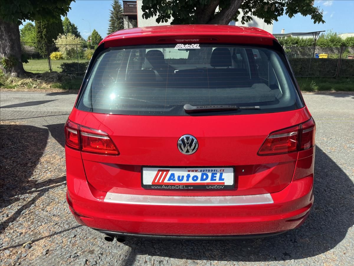 Volkswagen Golf Sportsvan, 1,4 TSi  Klimatizace, 8x Pneu - fotka 5
