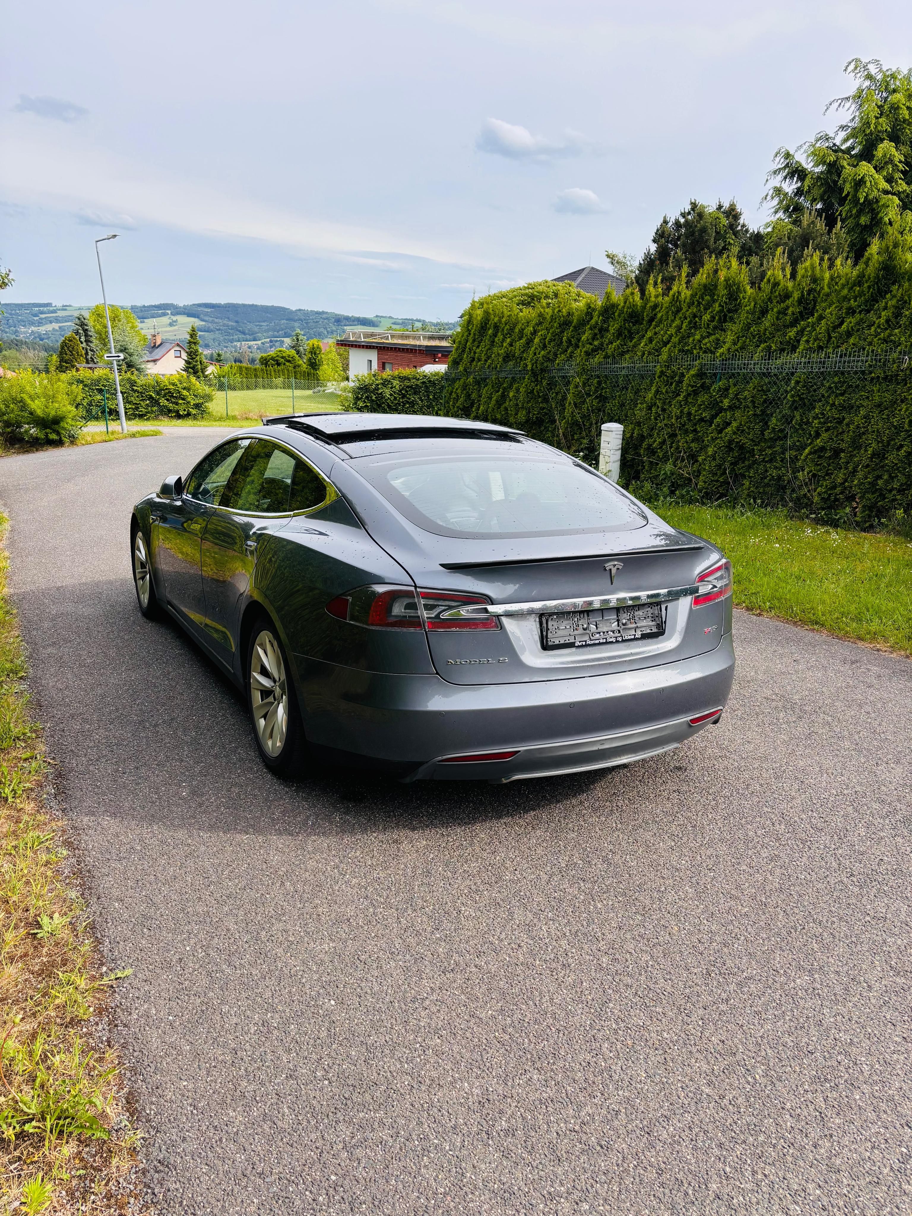 Tesla Model S, P85+7Míst Nabíjení ZDARMA!89% - fotka 3