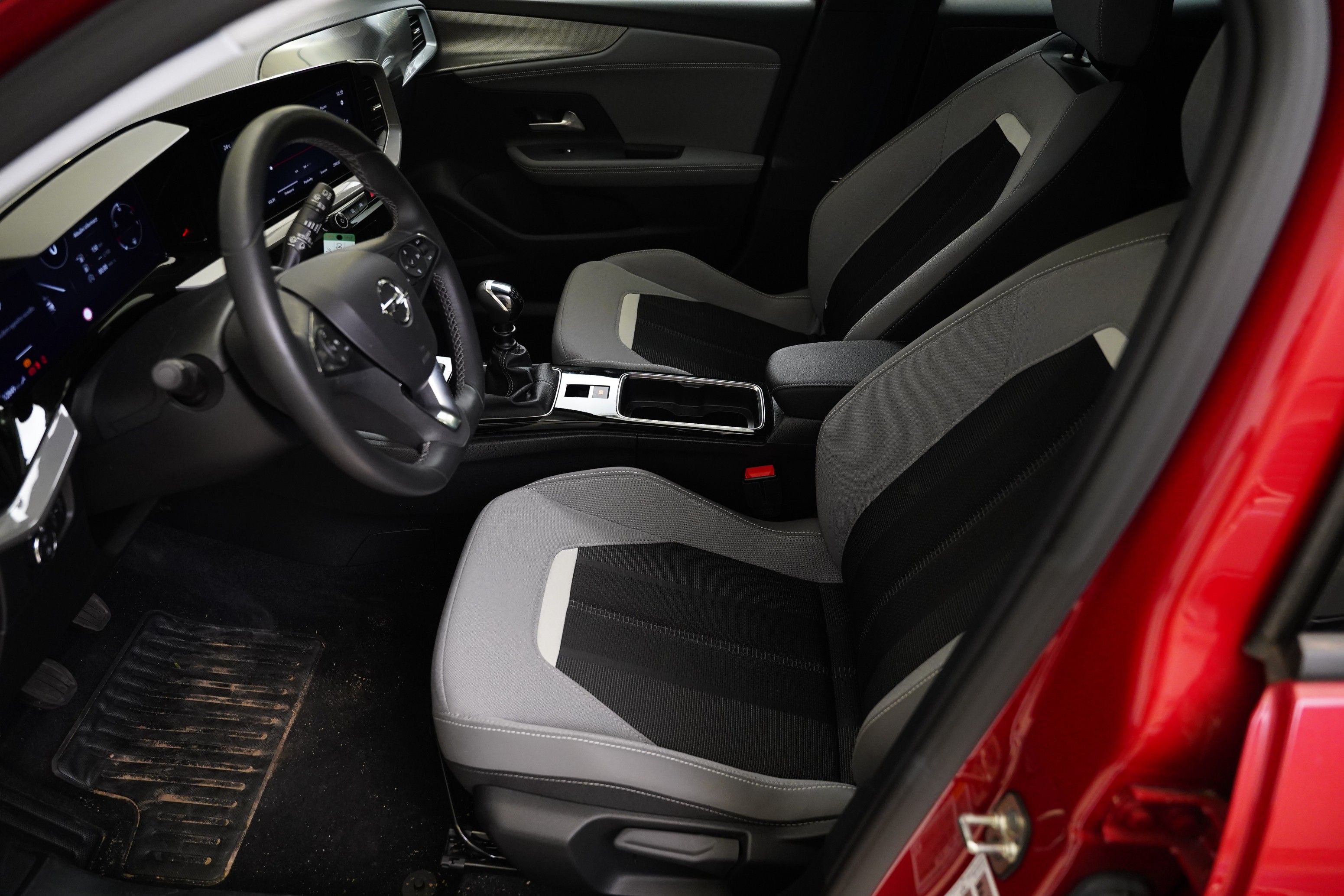 Opel Mokka, 1.2 Turbo 74 kW Elegance - fotka 5